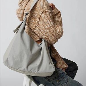 Baggu Large Nylon Shoulder Bag in Grey